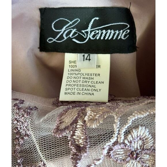 La Femme - 27956 Beaded Bateau Mother of the Bride Sheath Dress in Dusty Lilac S - Picture 8 of 8